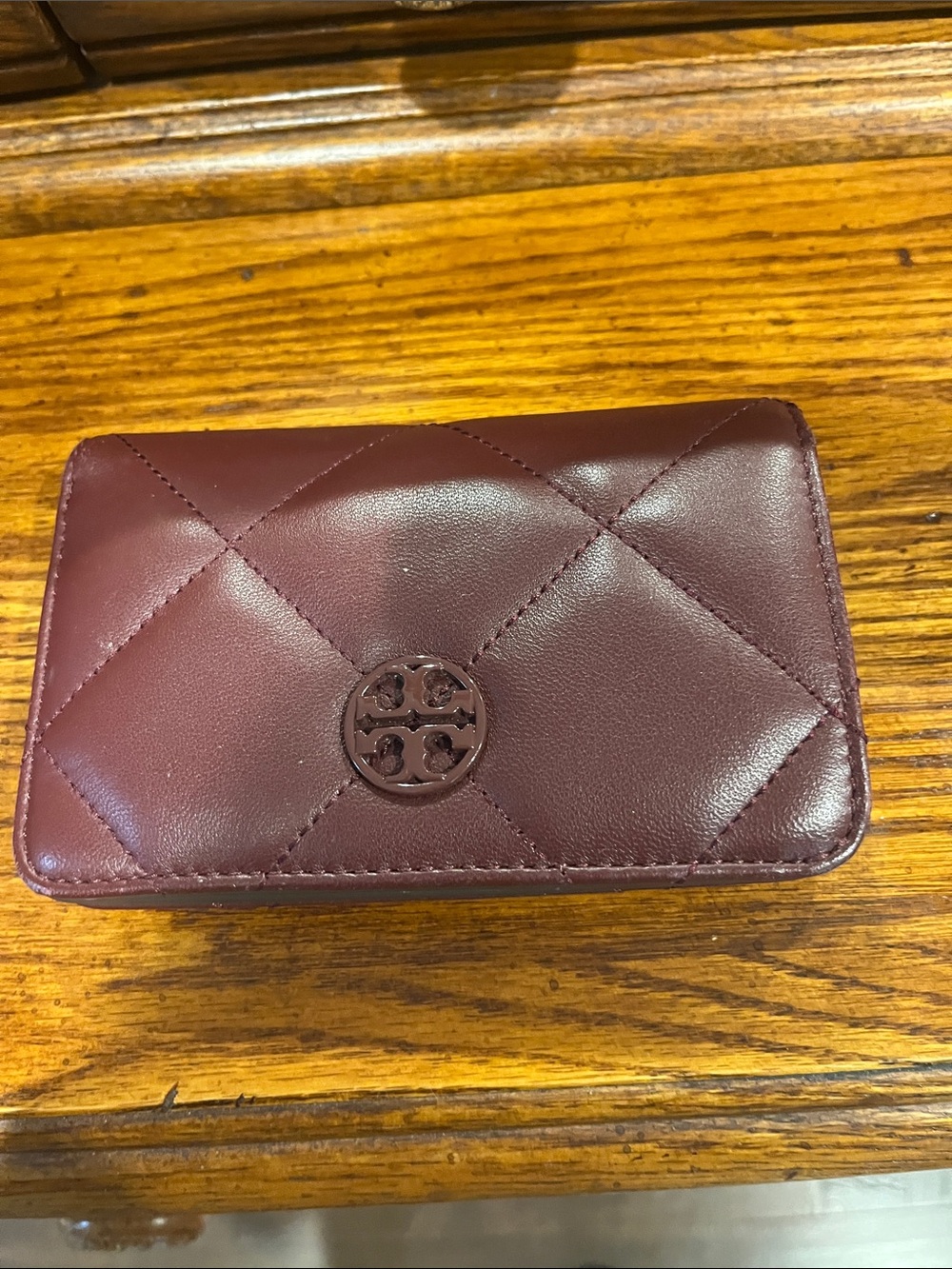 Tory Burch Quilted Leather wallet in Wine